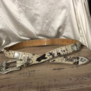 atlas Accessories - Cowhide Rhinestone Belt atlas Accessories - Cowhide Rhinestone Belt
